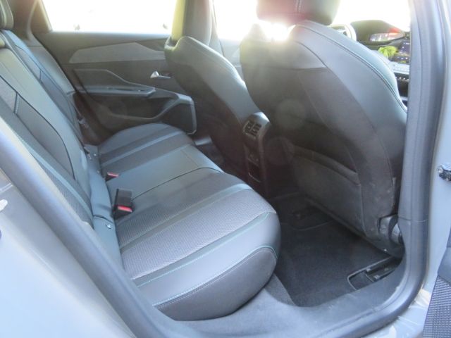 Peugeot 308 - Bild 9
