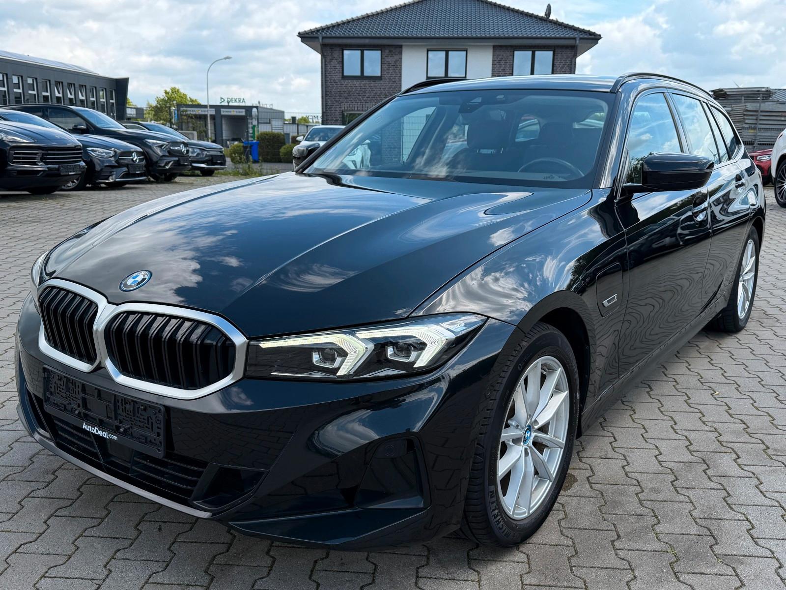 BMW 330e Hybrid PHEV * ACC * Harman/kardon