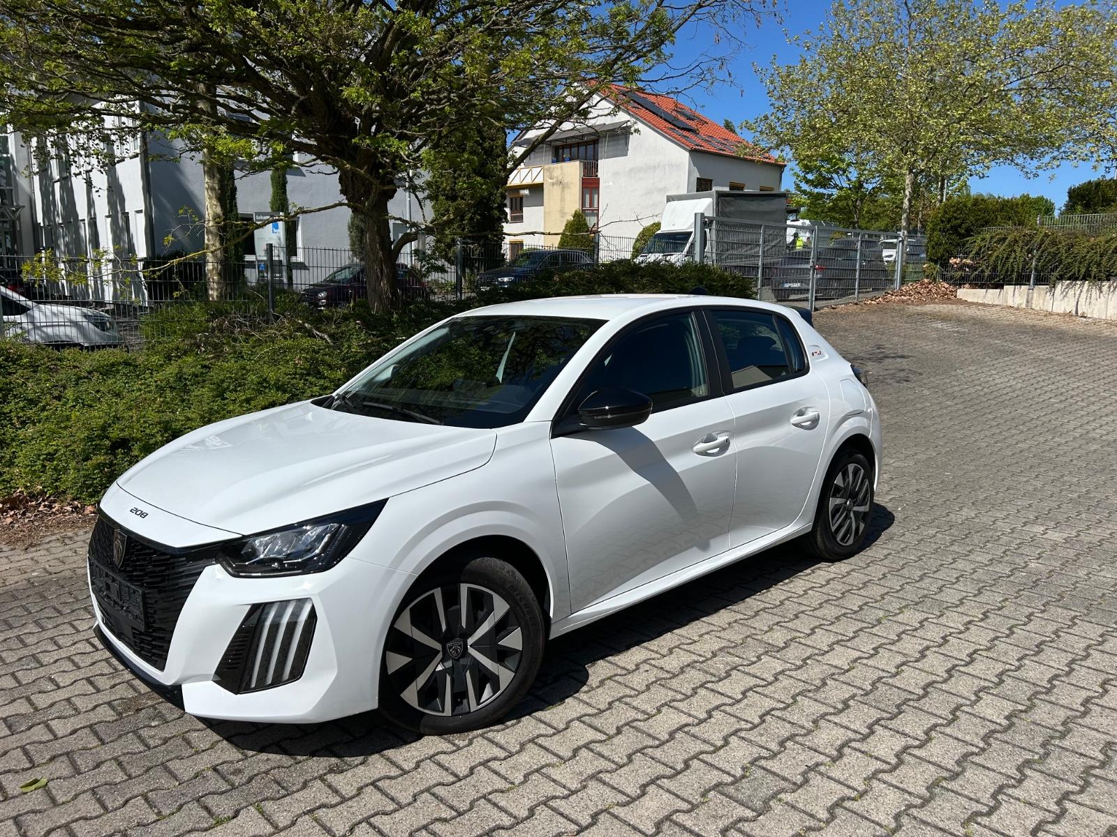 Peugeot 208 Hybrid 100 Style