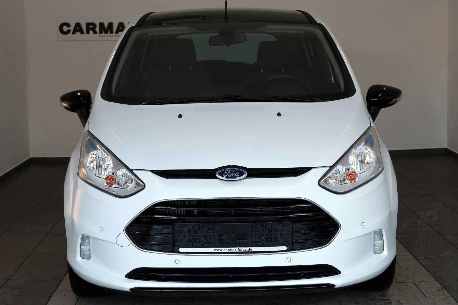 Fahrzeugabbildung Ford B-MAX Colourline SH,PDC,8 fach bereift