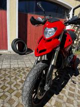 Ducati Hypermotard 1100s (A2) - Offers matching your search criteria
