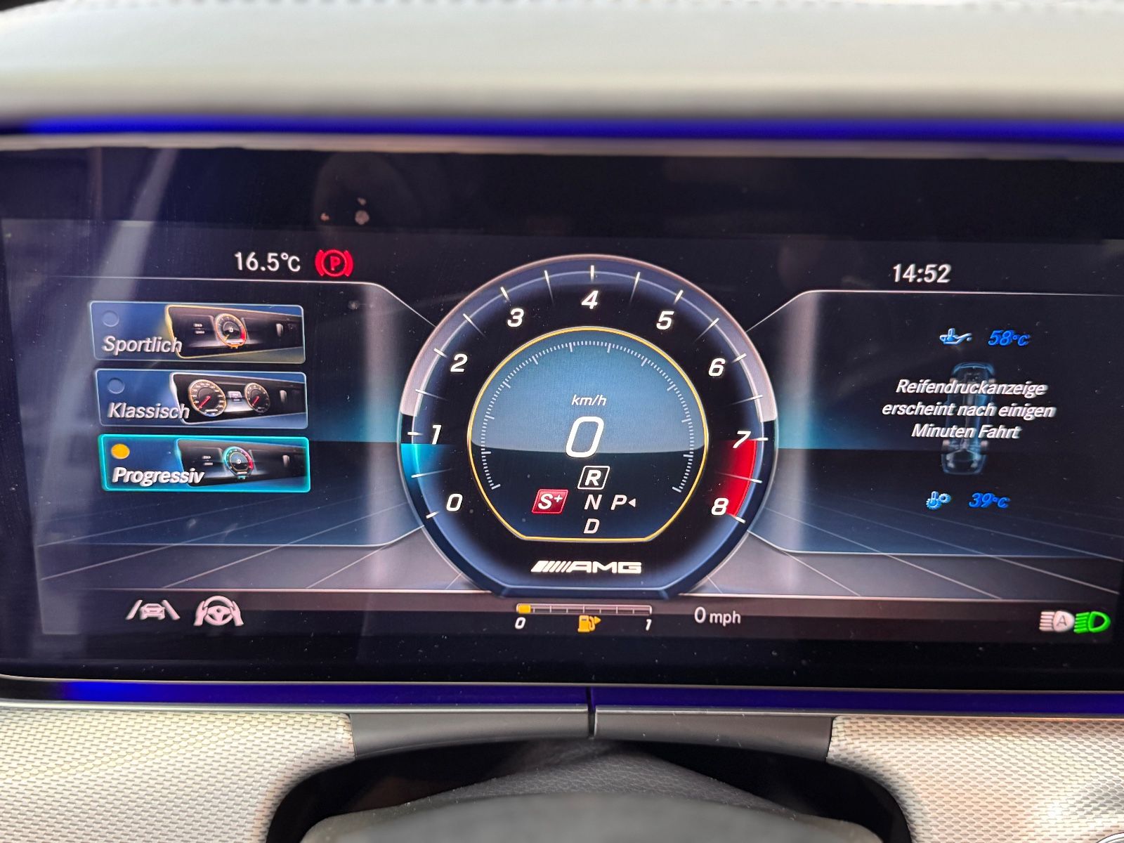 Fahrzeugabbildung Mercedes-Benz E 63 S AMG 4Matic+|AMG DRIVER|BURMESTER|TV|VOLL