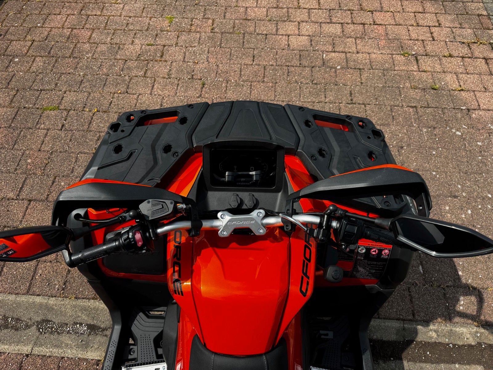 Fahrzeugabbildung CFMOTO CForce 1000 Touring ABS Lava Orange