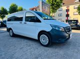 Mercedes-Benz Vito Tourer 116 CDI Edition 4X4 lang 8-Sitzer - Mercedes-Benz Vito mit Diesel-Antrieb: Allradantrieb, Kleinbus, Sitzer 8