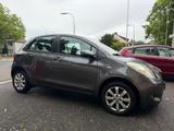Toyota Yaris 1,0-l-VVT-i Cool *ALU*PDC - Toyota Yaris: Limousine, 1.0
