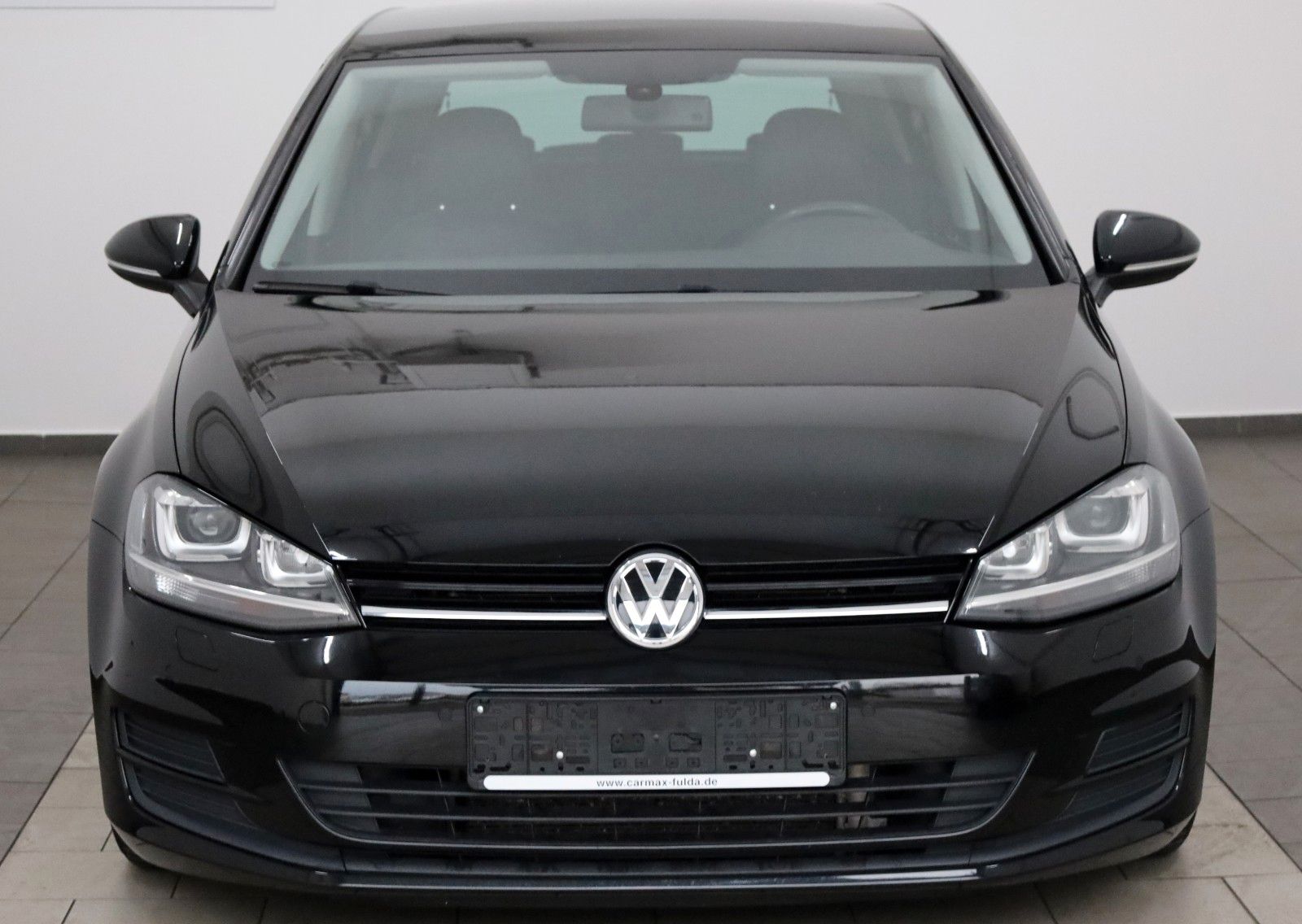Fahrzeugabbildung Volkswagen Golf VII Lim. Comfortline TLeder,Navi,Xenon,SH