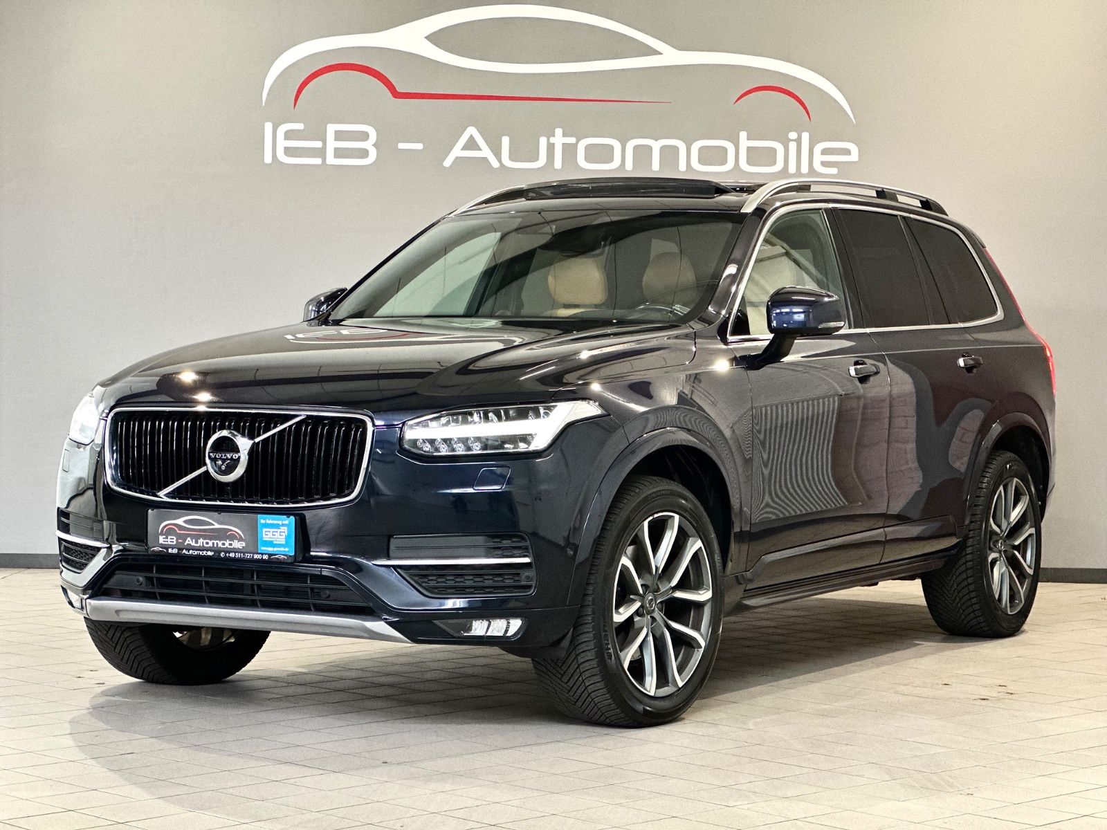 Volvo XC90 - 1
