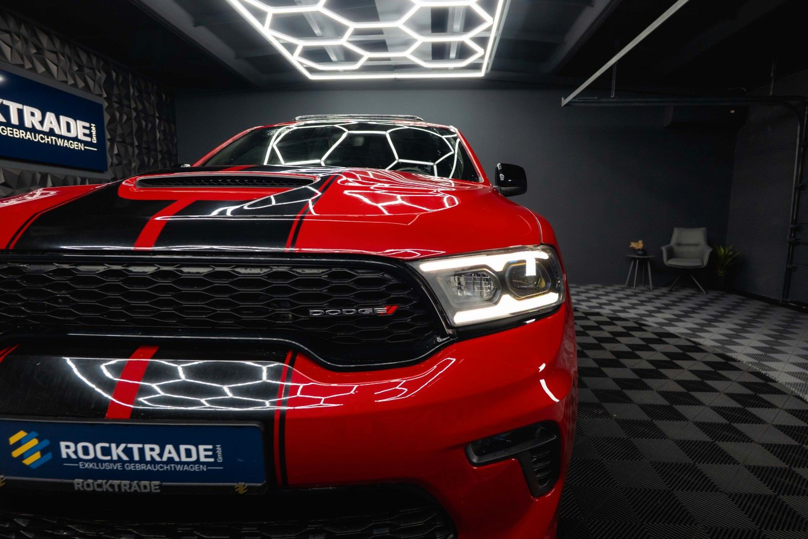 Fahrzeugabbildung Dodge Durango 3.6 V6 R/T 4x4 Night SRT Styling LPG 19%