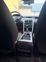 Land Rover Discovery Sport TD4 110kW 4WD HSE HSE - schwarze Land Rover Discovery Sport