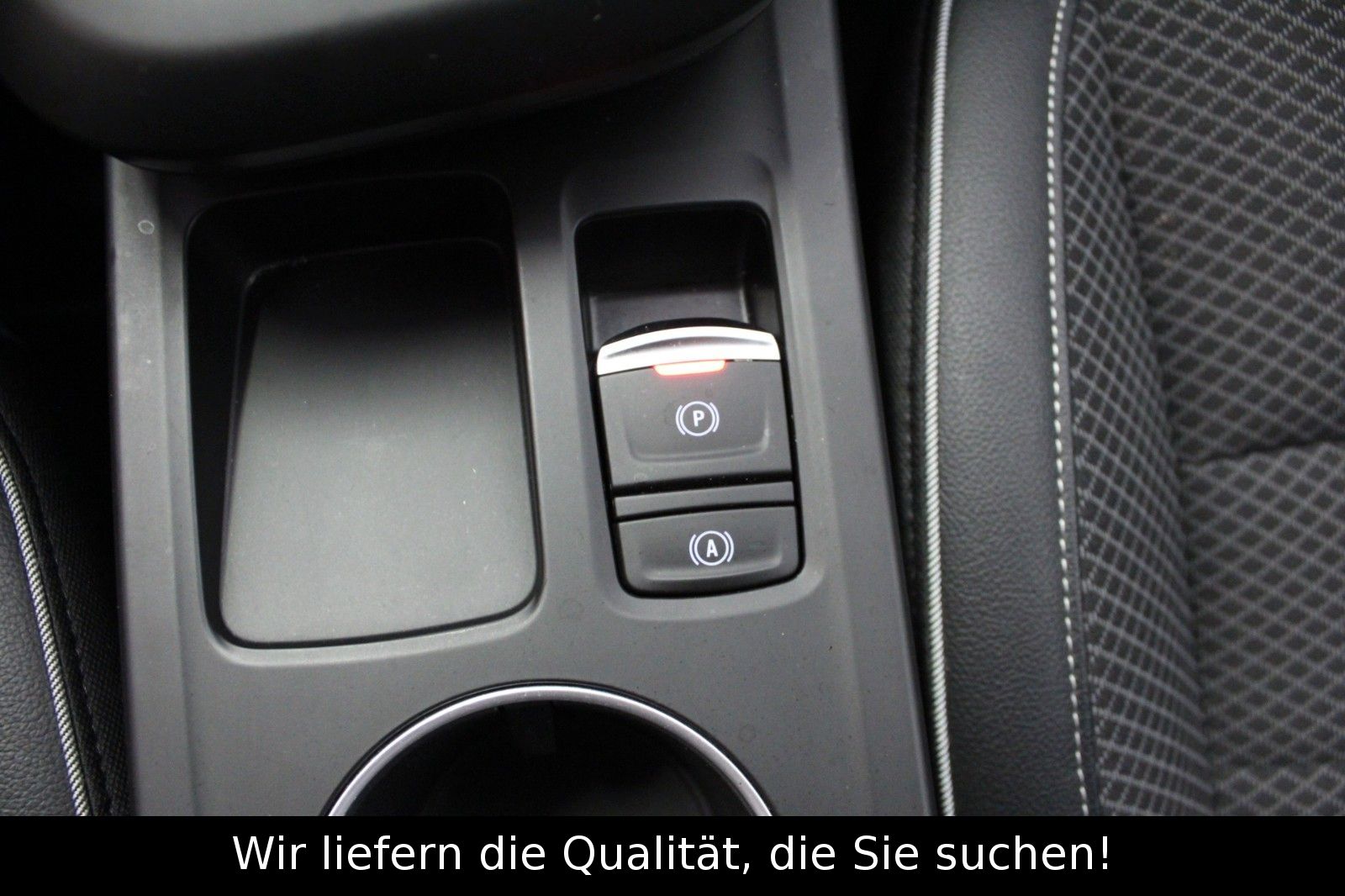 Fahrzeugabbildung Renault Arkana Mild Hybrid 140 EDC Techno