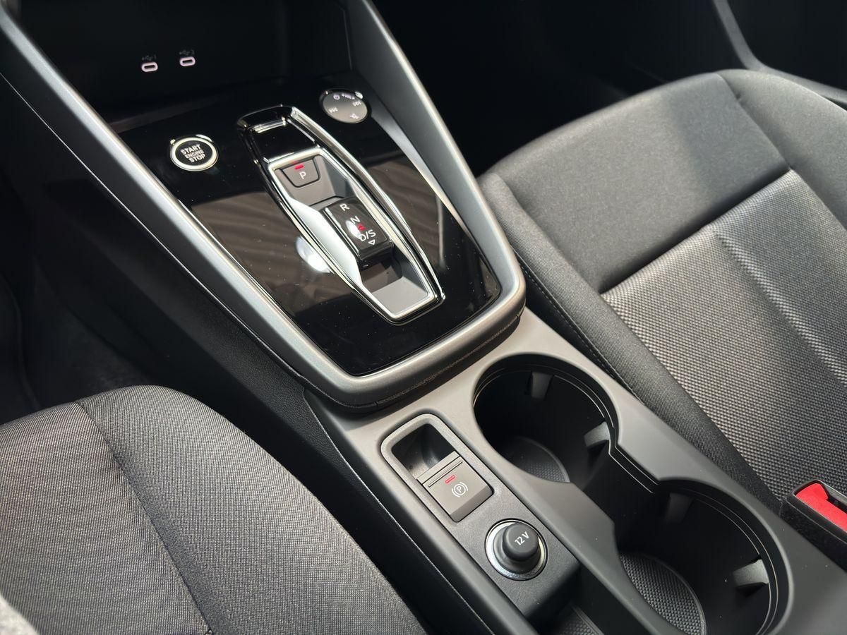 A3 35 TFSI S line S-Tronic LED KLIMAAUTO RFK