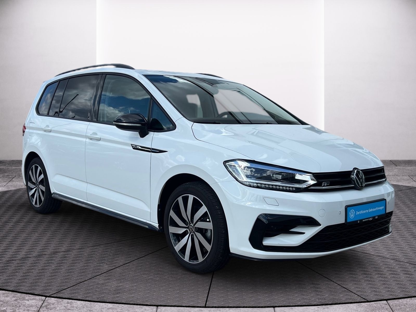 Volkswagen Touran 2.0 TDI R-Line Kamera AHK 18 foto 2