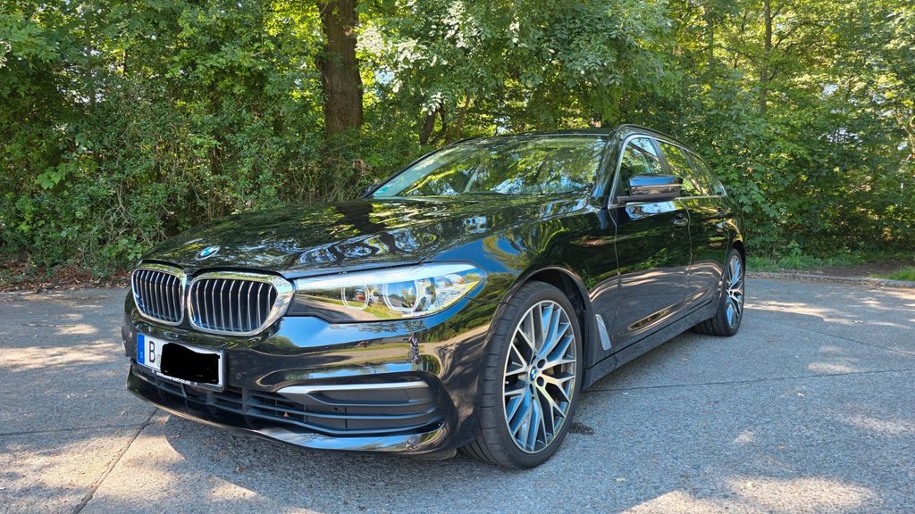 Image of BMW 540