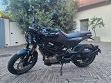 Husqvarna Svartpilen 125, MY2022, Garage, scheckheftgepfl.