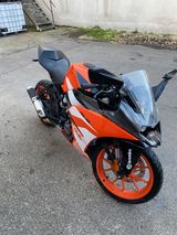 KTM Rc 125 - RENNSPORT VON 81 BIS 125 CCM