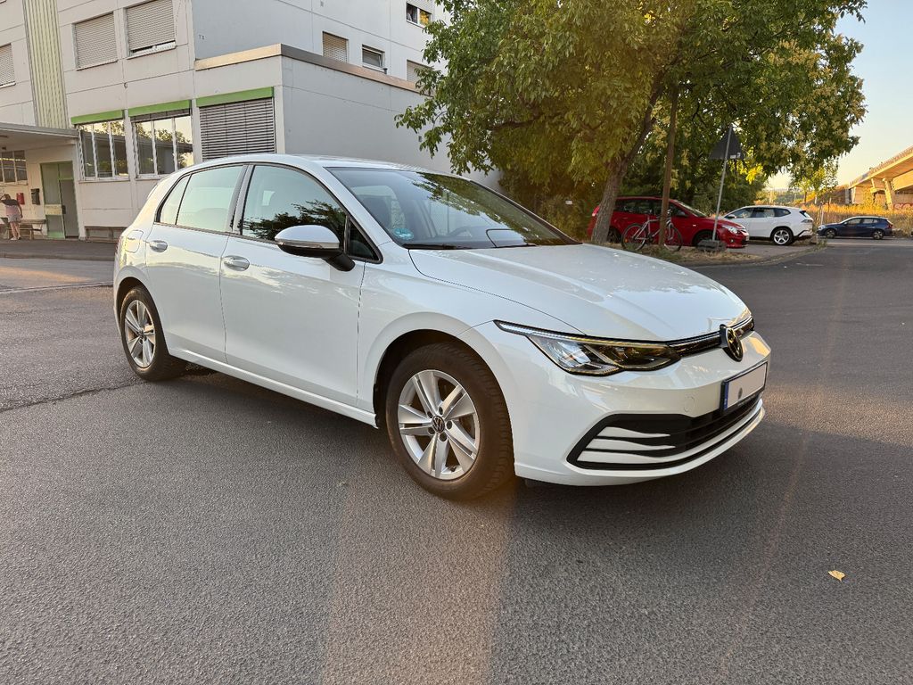 Image of Volkswagen Golf