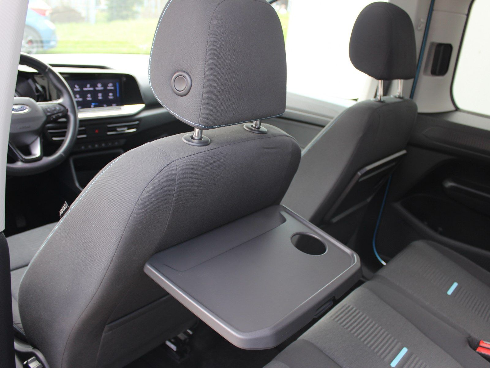 Fahrzeugabbildung Ford Grand Tourneo Connect Active 2,0 EcoBlue