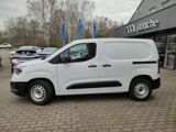 Opel Combo -e AHK-Vorbereitung/Radio/Klima/Kamera - Opel: Kleinbus