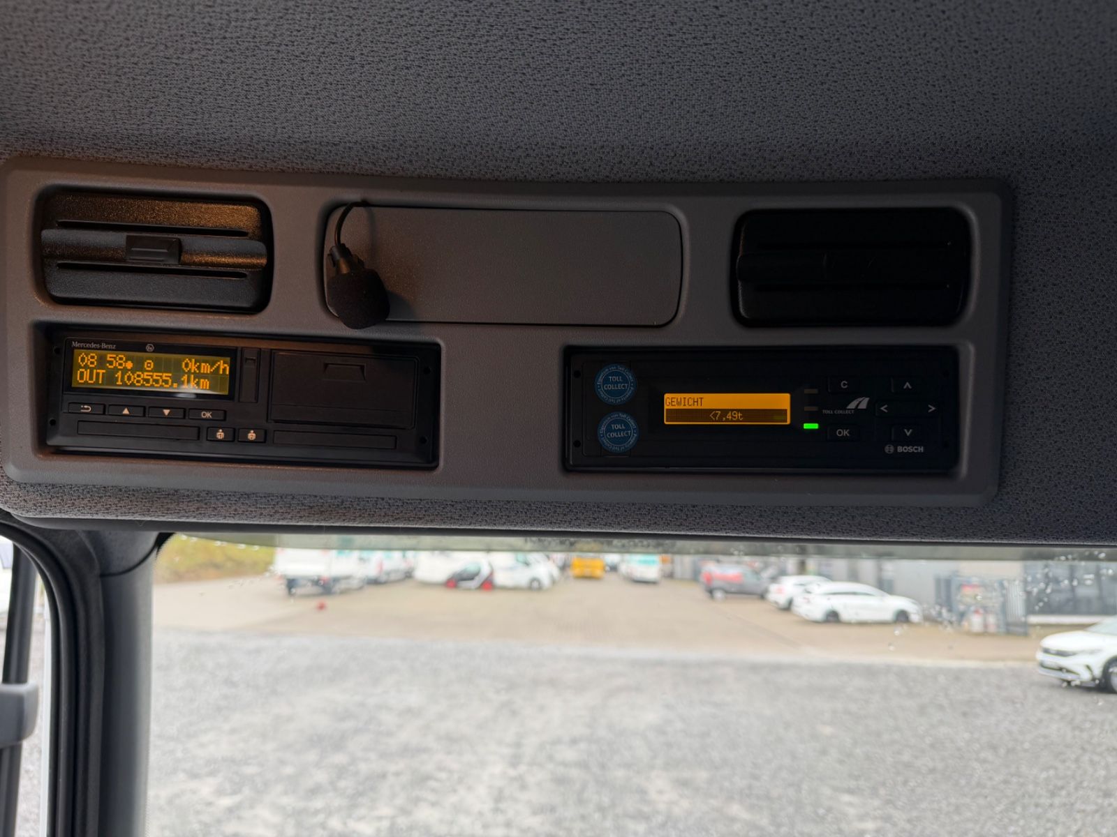 Fahrzeugabbildung Mercedes-Benz Atego 818 L Koffer LBW