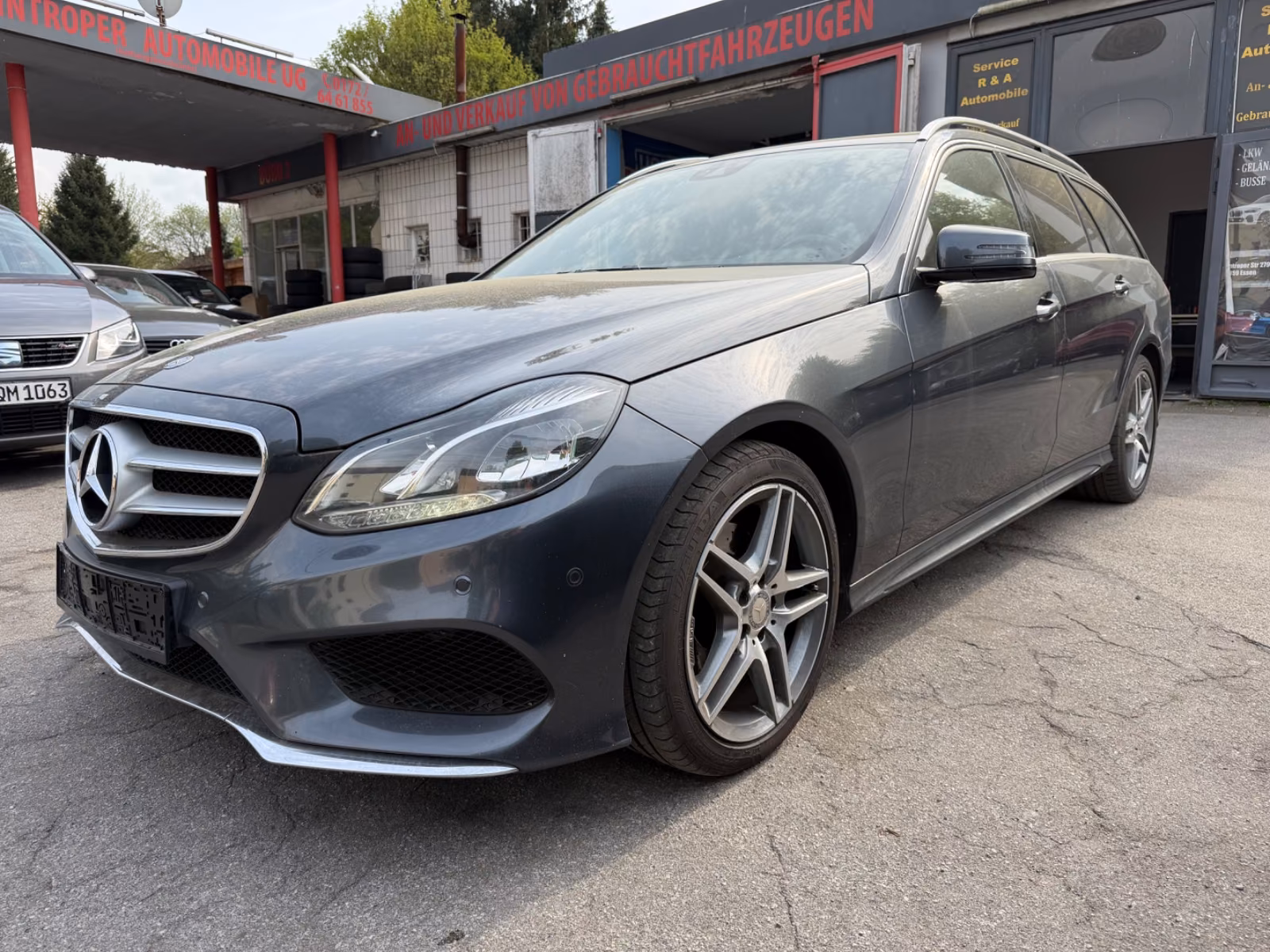 Mercedes-Benz E 220 E T-Modell E 220 CDI AMG LINE *SCHALTER
