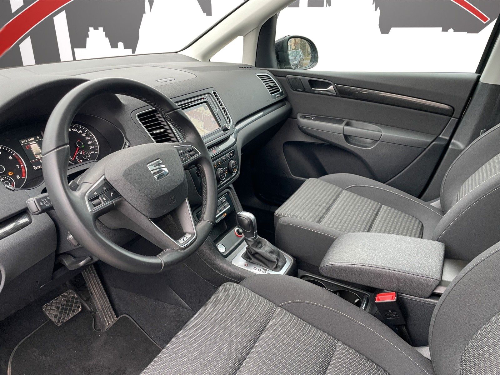Fahrzeugabbildung SEAT Alhambra 1.4TSI DSG AHK/NAVI/XENON/SHZ/ACC/7Sitz