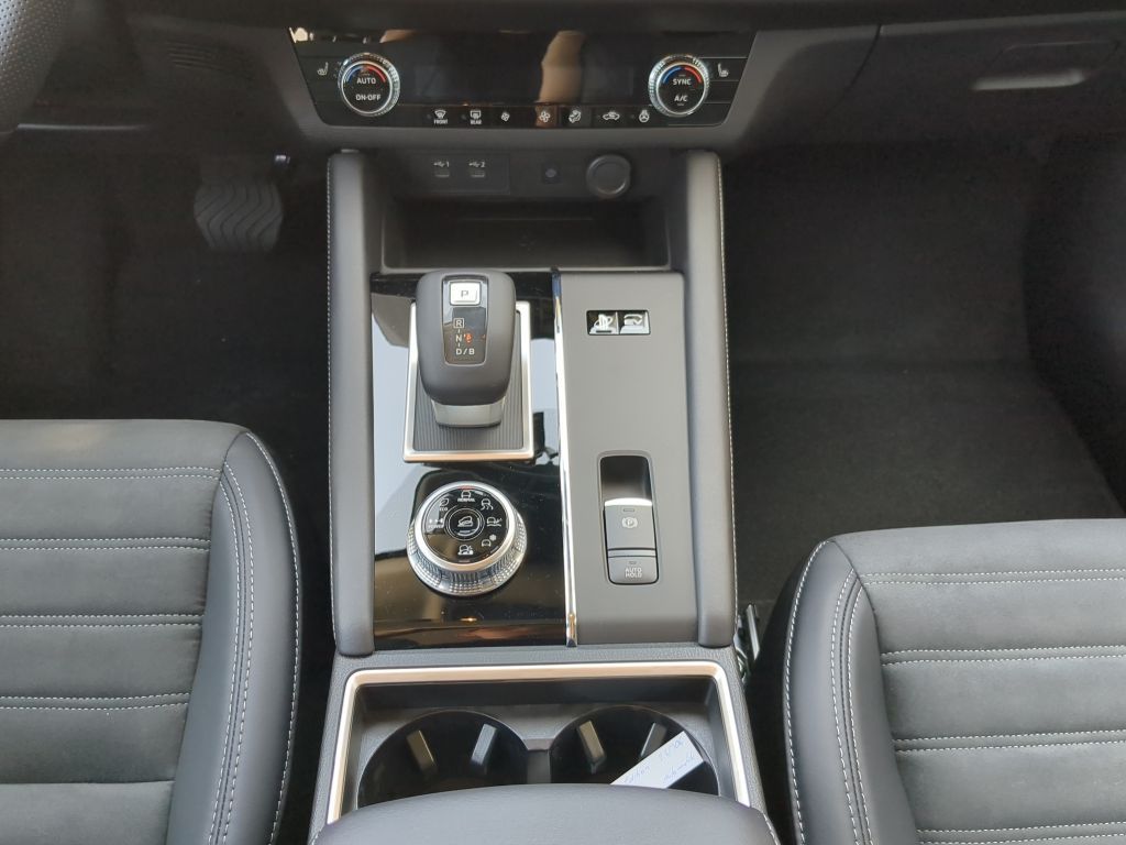 Fahrzeugabbildung Mitsubishi Outlander Intro Edition 2.4 PHEV AWD