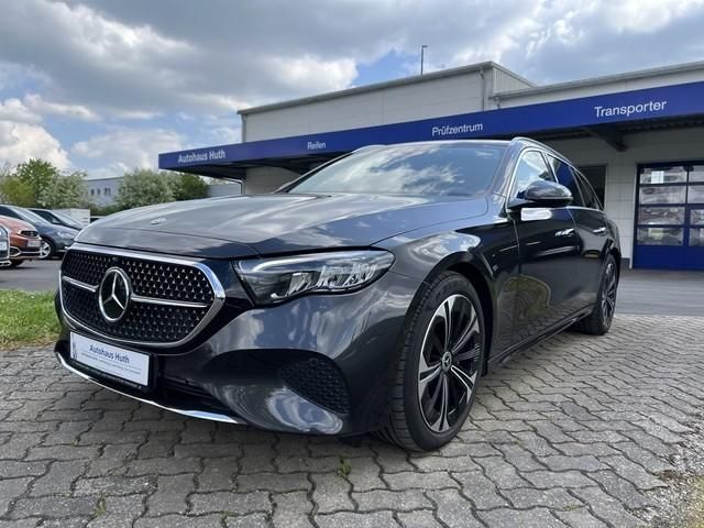 Mercedes E 300 - 1