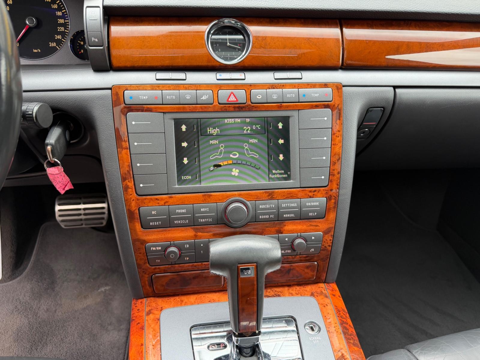 Volkswagen Phaeton V6 TDI 4Motion/ TÜV NEU/ 8 Fach