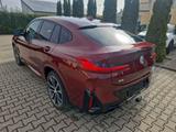 BMW X4 M40 M40d AT - M Sport  Head-UP  340 PS - rote BMW X4 M40
