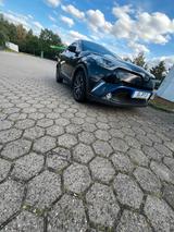 Toyota CHR4 Sport - Toyota C-HR: Limousine