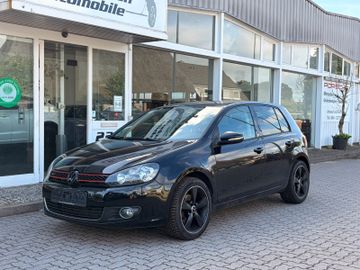 Volkswagen Golf - 2