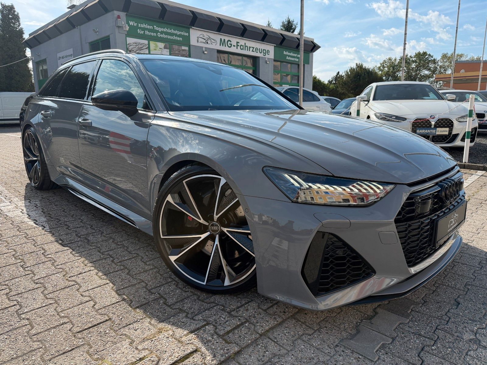 Fahrzeugabbildung Audi RS6 Avant 4.0 TFSI quattro 1-HD. RS DYNAM. NARDO