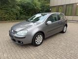 Volkswagen Golf 1.6 FSI Comfortline Automatik Scheckheft - Volkswagen Golf aus 2004: 1.6