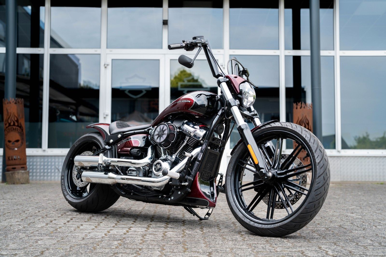 Fahrzeugabbildung Harley-Davidson FXBRS Breakout 114 - Jekill-Heckumbau-Kodlin Ape
