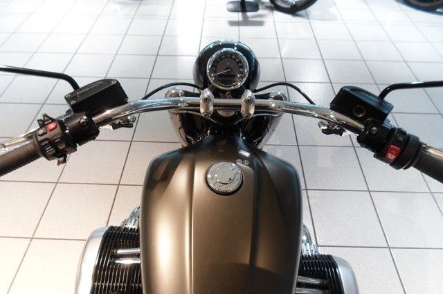 Fahrzeugabbildung BMW R18
