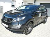 Kia Sportage SL 2.0 CRDI 4WD[NAVI/SHZ/AHK/CAM/ALLRAD - Kia Sportage: Sl