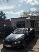 BMW Zum verkaufen steht ein e93 335i - BMW 335 in Oberhausen