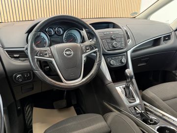 Opel Zafira - 11