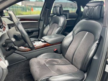 Audi A8 - 10