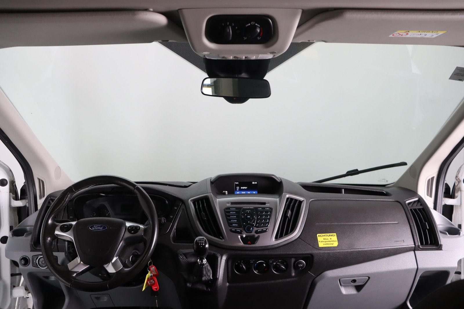 Fahrzeugabbildung Ford Transit 350 L2H2 * Rollstuhlrampe* RFK *