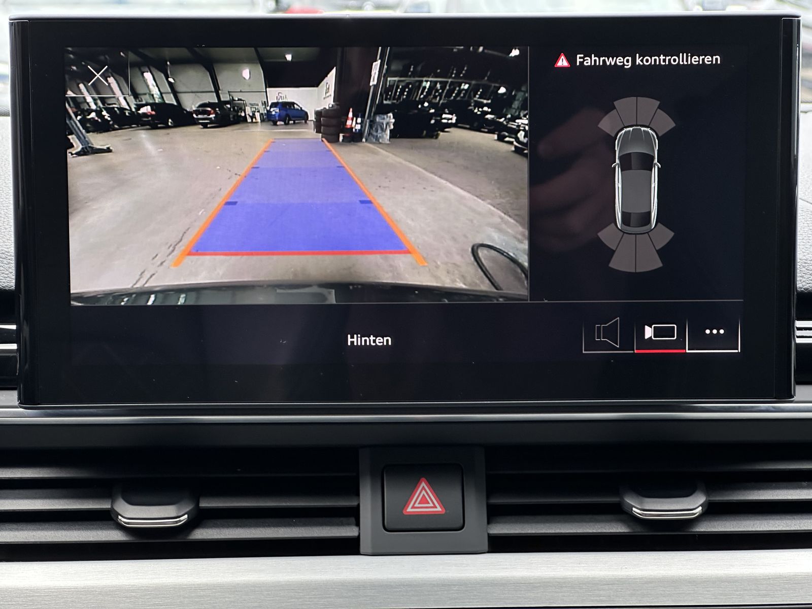 Fahrzeugabbildung Audi A5 SpB 40 TDI Quattro S-Line NAV+LED+ACC+HUD+KAM