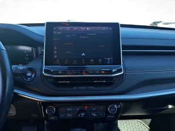 Jeep Compass 1.3 S 360+Kam.+KeyLess+Navi+Pano+SD+SHZ