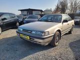 Mazda 626  AUTOMATIK 2.2 benzin - Mazda 626: Automatik