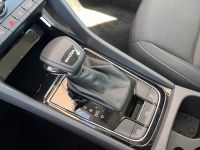 SKODA Karoq 1.5 TSI DSG SHZ TEMP AHK KAM LED 5J GAR bei Autohaus Landmann & Maier OHG