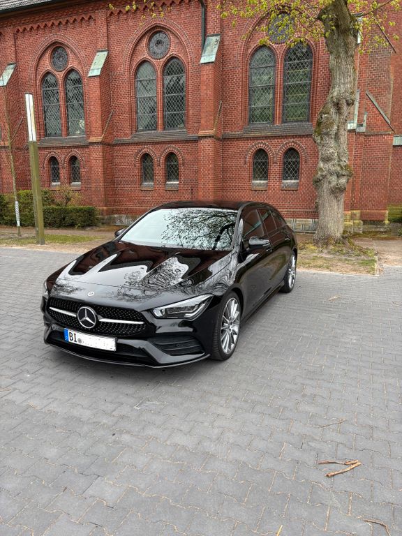Image of Mercedes-Benz CLA 200 Shooting Brake