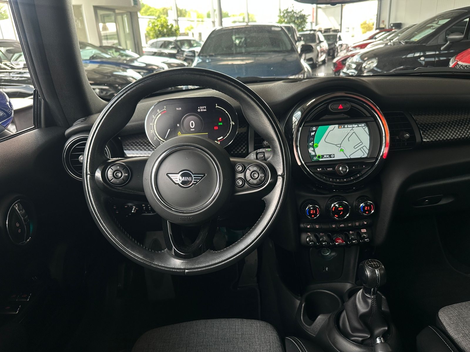 Fahrzeugabbildung MINI Cooper S Cabrio Chili LED NAVI ALU