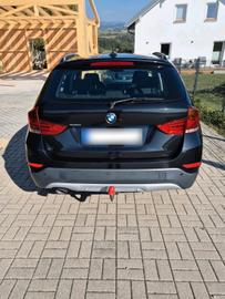 2012 BMW IX1 照片 2