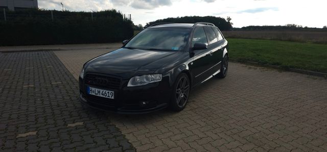 Audi S4 4.2 quattro mit Prinz Gasanlage