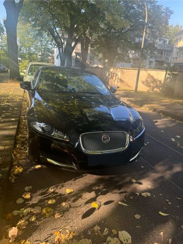 Jaguar XF 2.2 L Diesel -