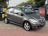 Mercedes-Benz A160*Avantgarde*Aut*Klima*Szhz*Temp*PDC*AHK - Mercedes-Benz A 160 mit Benzin-Antrieb